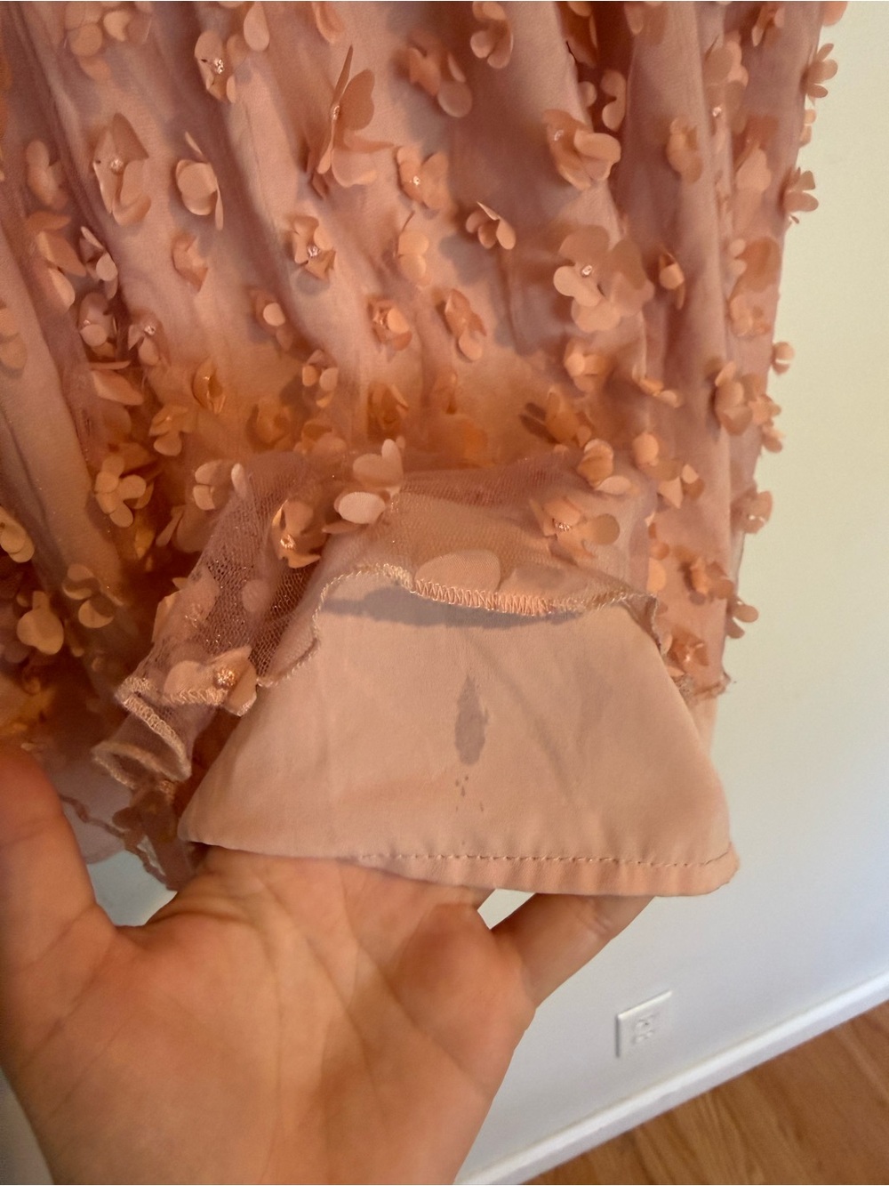 Entro Delicate Pink Ruffle Flutter Tank Top - Picture 4 of 8